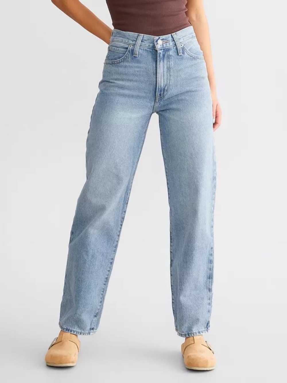 Levi's 94 Baggy Jeans in Light Touch Wash Size 26 Gently Used